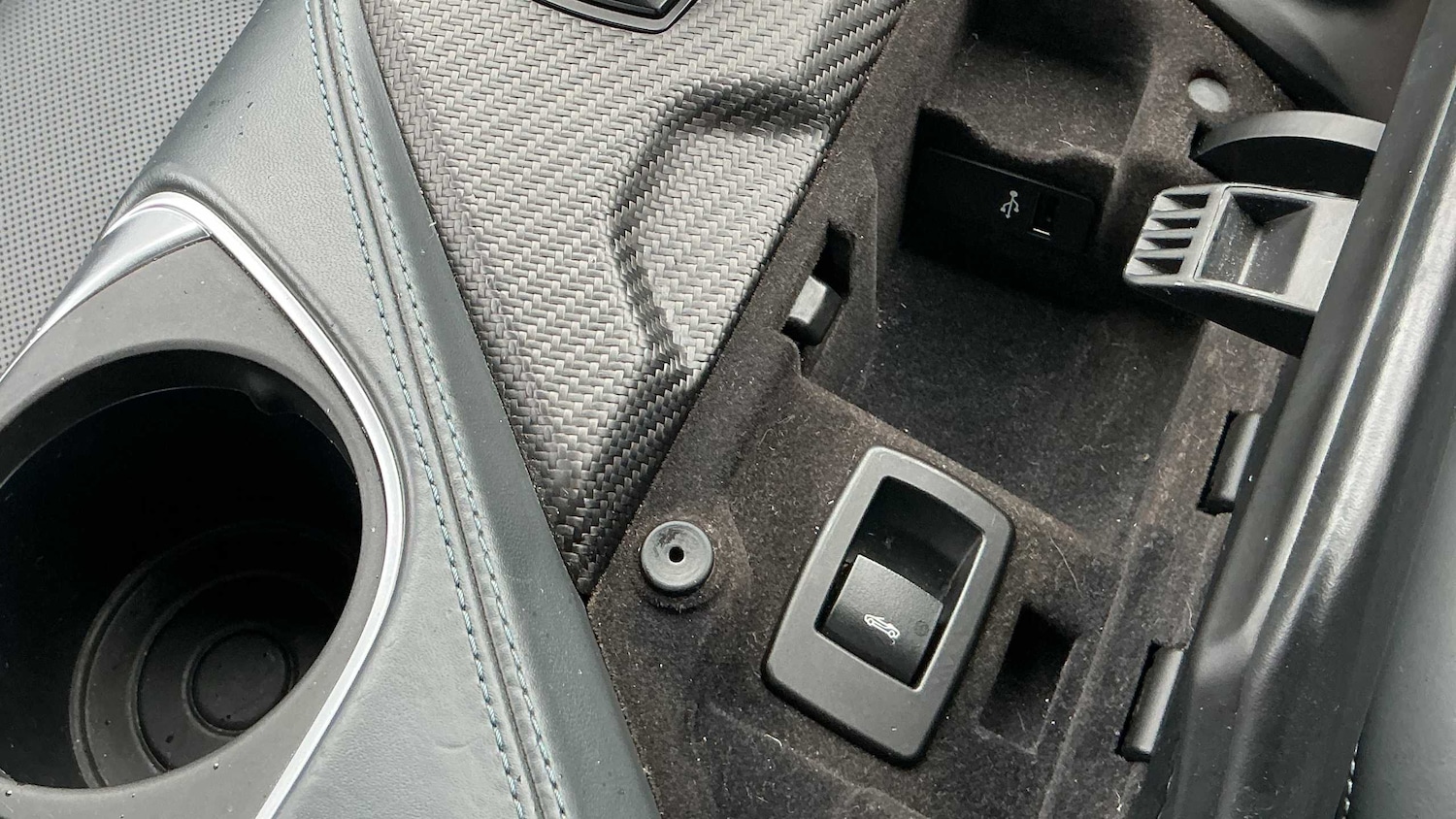 Used BMW i8 2019 for sale - 77540668: Photo 28