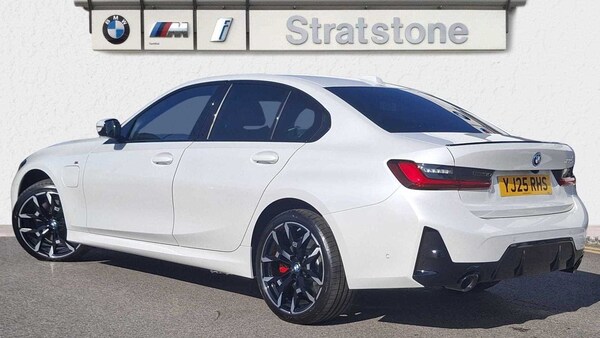 Used BMW 3 Series 2025 for sale - 75249100: Photo 2