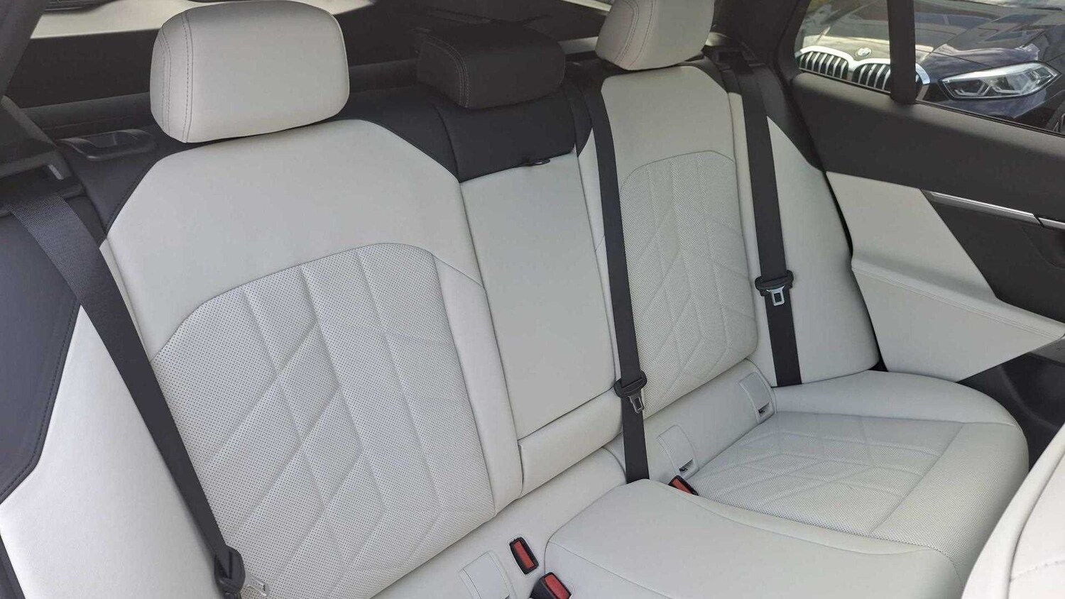 Used BMW 5 Series 2025 for sale - 76362556: Photo 24