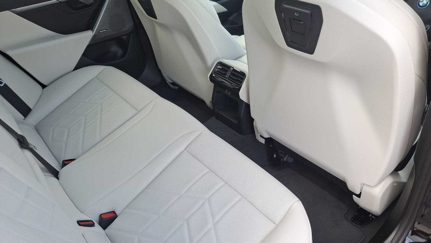 Used BMW 5 Series 2025 for sale - 76362556: Photo 25