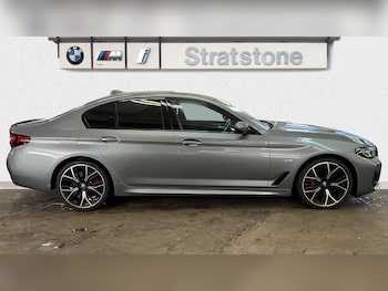 Used BMW 5 Series 2023 for sale - 77500446: Photo