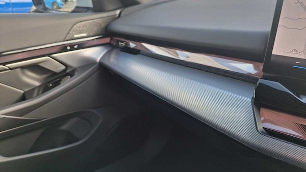 Used BMW i5 2025 for sale - 75271077: Photo 10