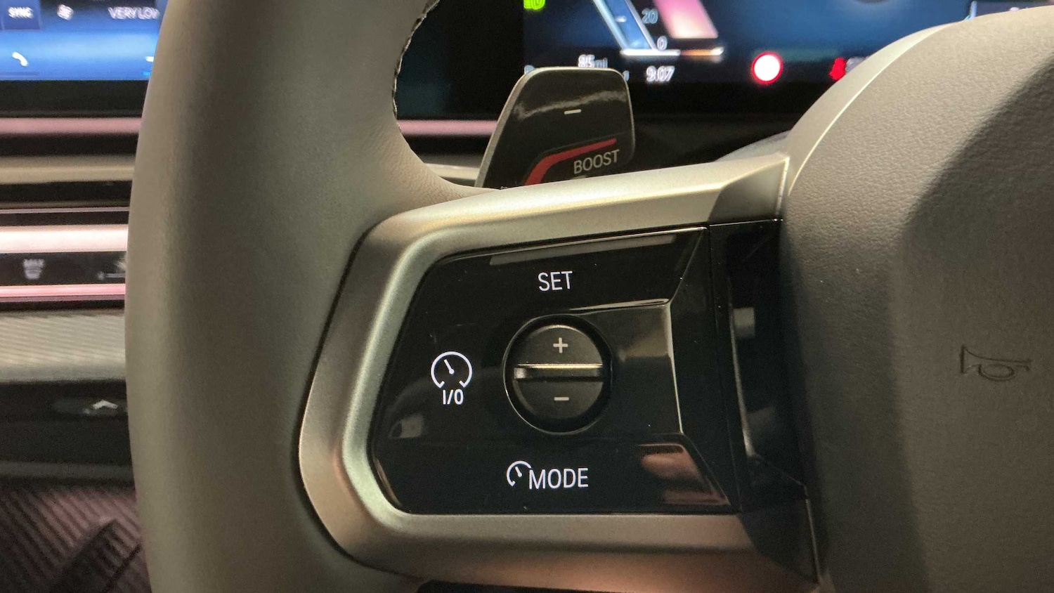 Used BMW 5 Series 2025 for sale - 76401409: Photo 24