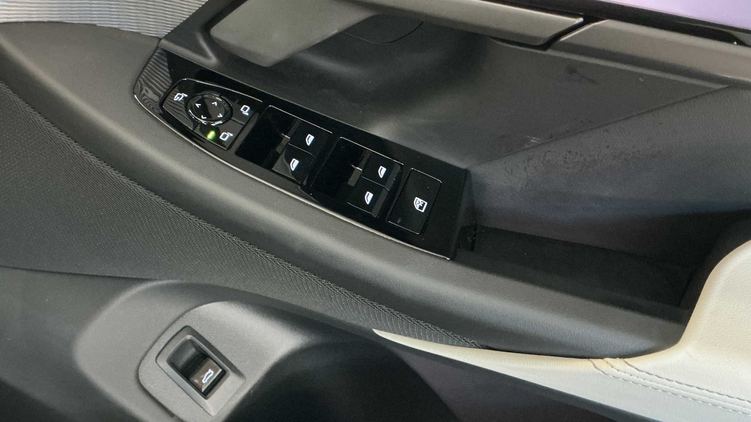 Used BMW 5 Series 2025 for sale - 76401409: Photo 28