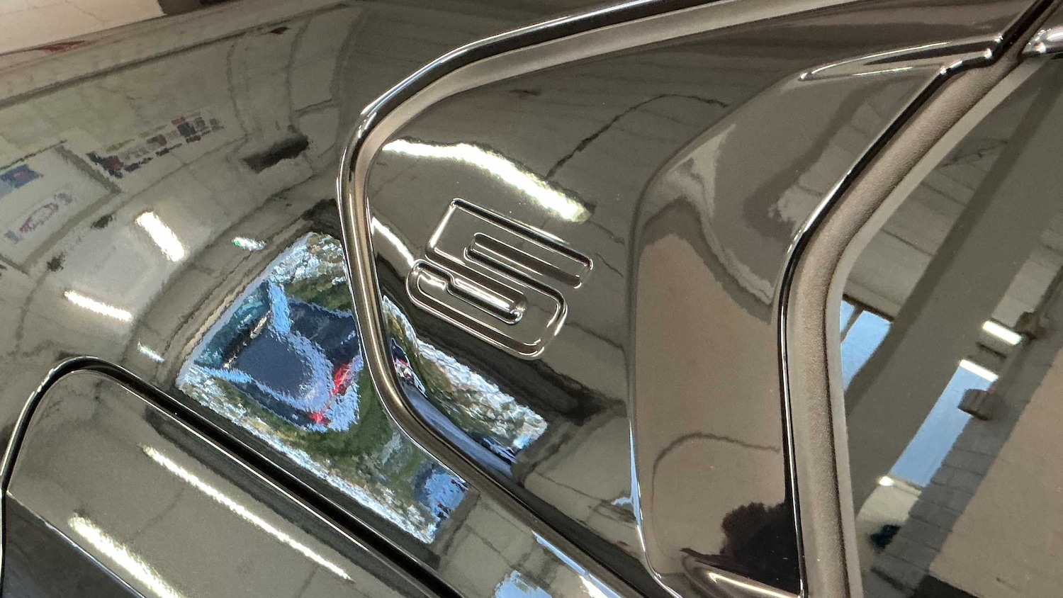 Used BMW 5 Series 2025 for sale - 76401409: Photo 34