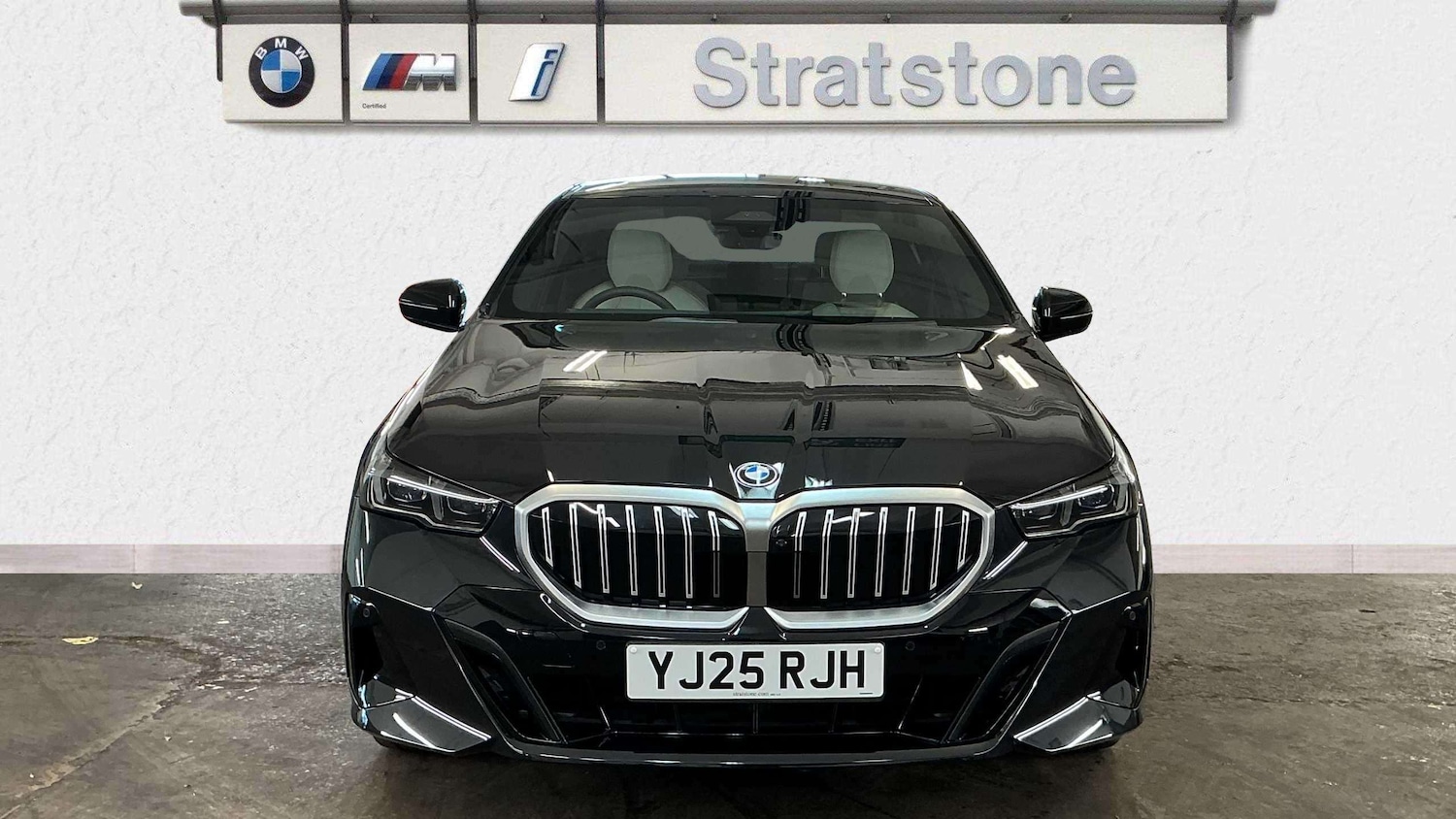 Used BMW 5 Series 2025 for sale - 76401409: Photo 6