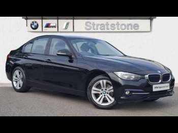 2017 - 318i Sport 4dr