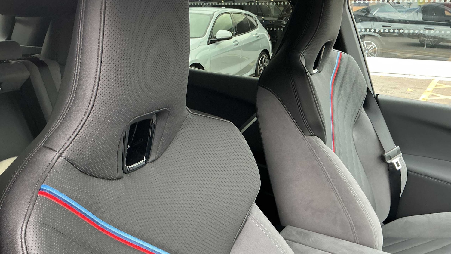 Used BMW iX 2025 for sale - 76339527: Photo 23