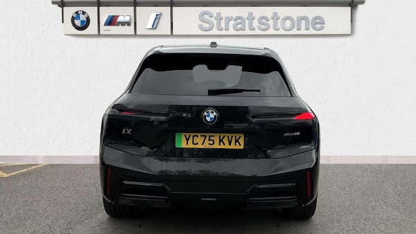 Used BMW iX 2025 for sale - 76339527: Photo 6