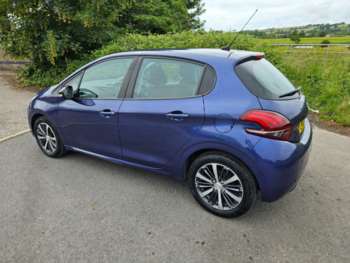 Used Peugeot 208 2016 for sale - 74890753: Photo