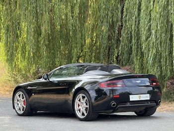 Used Aston Martin Vantage 2008 for sale - 79543810: Photo
