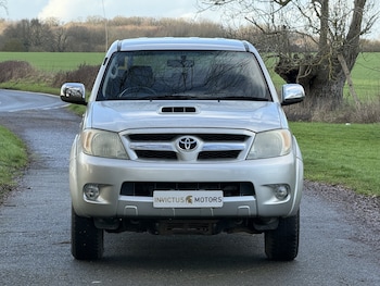 Used Toyota Hilux 2009 for sale - 79234897: Photo