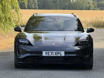 Used Porsche Taycan 2021 for sale - 79649611: Photo