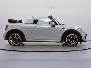 Used MINI Convertible 2017 for sale - 77144913: Photo