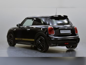 Used MINI Hatch 2018 for sale - 76308299: Photo