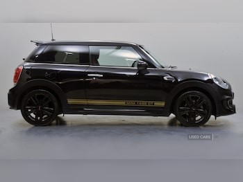 Used MINI Hatch 2018 for sale - 76308299: Photo