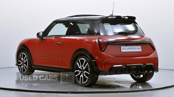 Used MINI Hatch 2024 for sale - 77511633: Photo 2