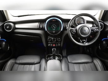 Used MINI Hatch 2019 for sale - 79117264: Photo