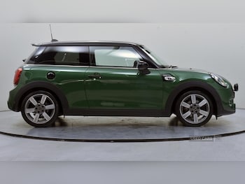 Used MINI Hatch 2019 for sale - 75942155: Photo