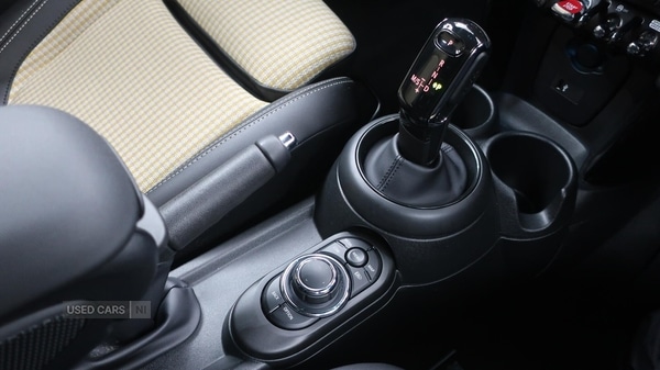 Used MINI Hatch 2022 for sale - 77345901: Photo 11