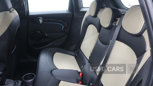 Used MINI Hatch 2022 for sale - 77345901: Photo 13