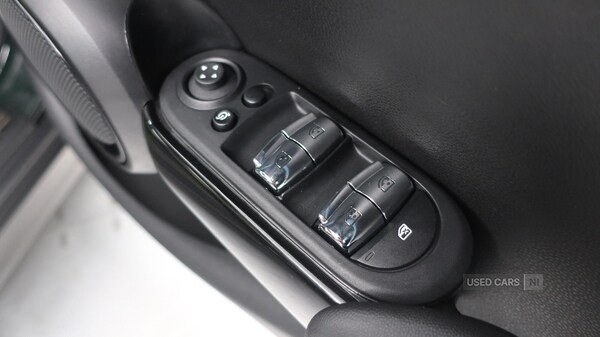 Used MINI Hatch 2022 for sale - 77345901: Photo 31