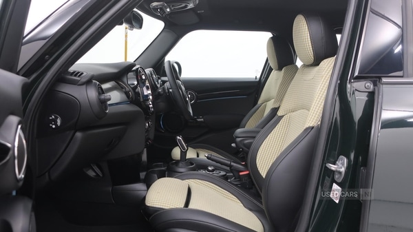 Used MINI Hatch 2022 for sale - 77345901: Photo 8