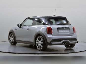 Used MINI Hatch 2023 for sale - 76528334: Photo