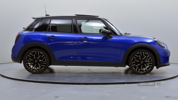 Used MINI Cooper 2025 for sale - 76936918: Photo 3