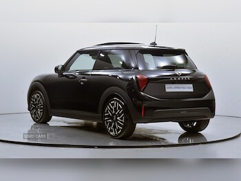 Used MINI Hatch 2024 for sale - 77315613: Photo