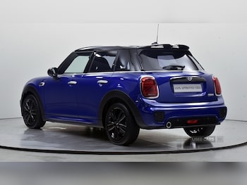Used MINI Hatch 2019 for sale - 78677200: Photo