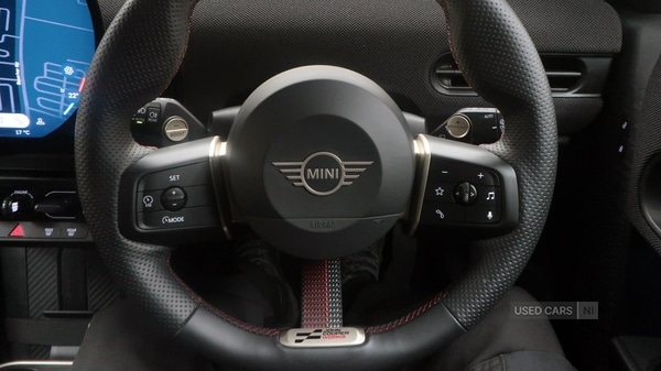 Used MINI Hatch 2025 for sale - 76729712: Photo 6