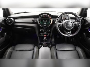 Used MINI Hatch 2019 for sale - 79280453: Photo