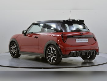 Used MINI Hatch 2024 for sale - 75928639: Photo