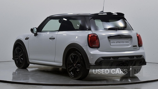 Used MINI Hatch 2021 for sale - 77978612: Photo 2