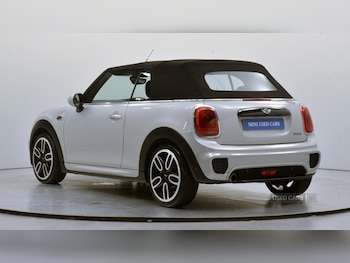 Used MINI Convertible 2017 for sale - 76802749: Photo