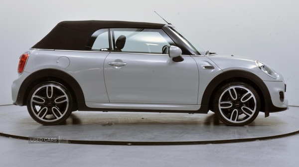Used MINI Convertible 2017 for sale - 76802749: Photo 6