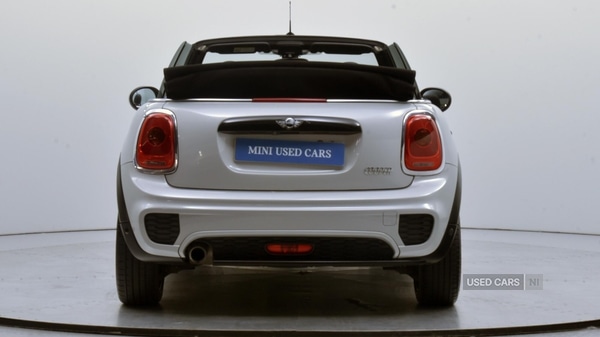 Used MINI Convertible 2017 for sale - 76802749: Photo 9