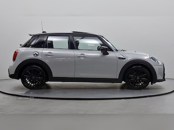 Used MINI Hatch 2022 for sale - 78823611: Photo