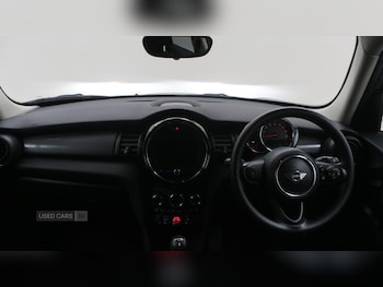 Used MINI Hatch 2020 for sale - 76399619: Photo