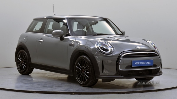 Used MINI Hatch 2021 for sale - 76337946: Photo 1