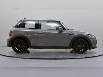 Used MINI Hatch 2021 for sale - 76337946: Photo