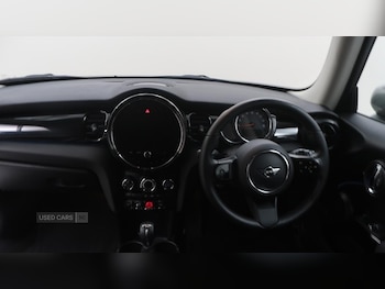 Used MINI Hatch 2021 for sale - 76337946: Photo