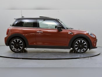Used MINI Hatch 2021 for sale - 76562809: Photo