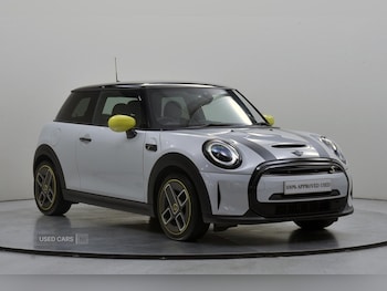 Used MINI Hatch 2021 for sale - 75521043: Photo