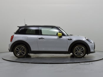Used MINI Hatch 2021 for sale - 75521043: Photo