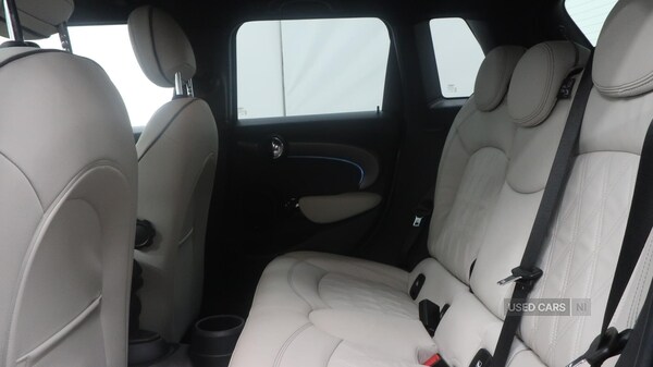 Used MINI Hatch 2023 for sale - 77238793: Photo 13