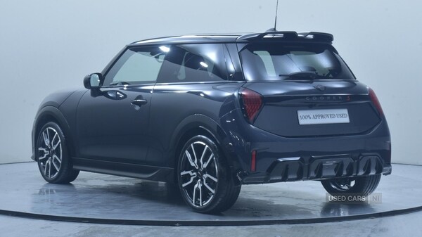 Used MINI Cooper 2024 for sale - 76248338: Photo 2