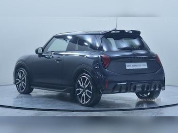 Used MINI Cooper 2024 for sale - 76248338: Photo 2