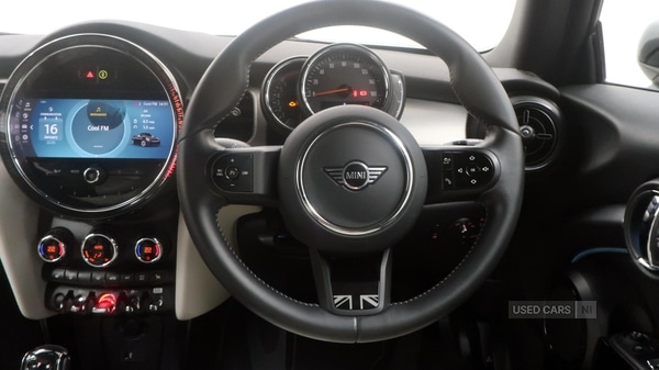 Used MINI Convertible 2023 for sale - 77244234: Photo 15